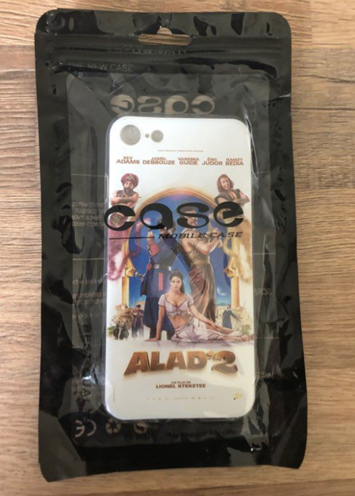 Coque pour iphone 6/6s/7/8 neuve Alad’2 - photo numéro 1