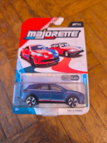 DS7 E-Tense Majorette French Touch 