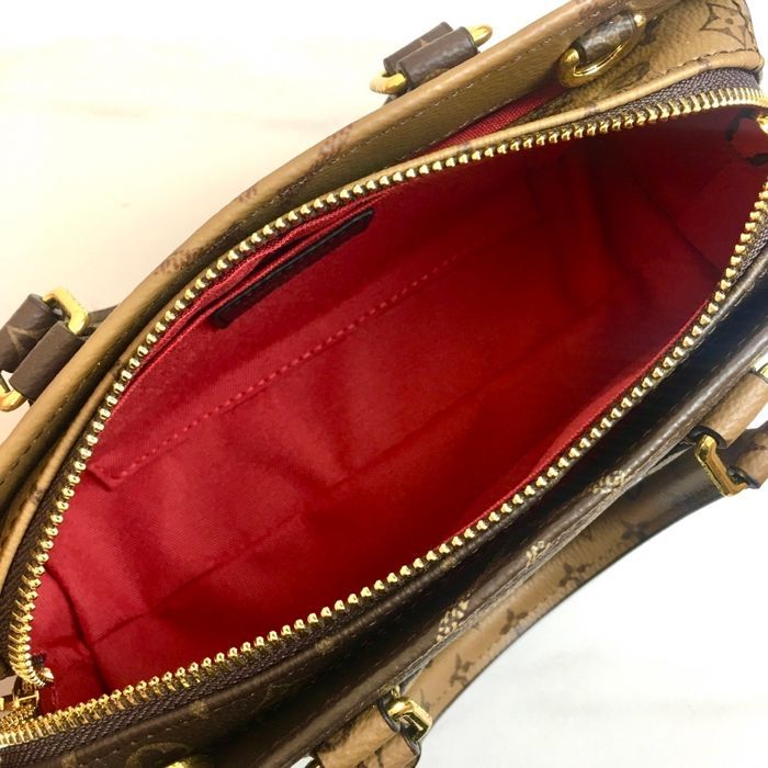 Louis Vuitton  Escape M15134 - photo numéro 8