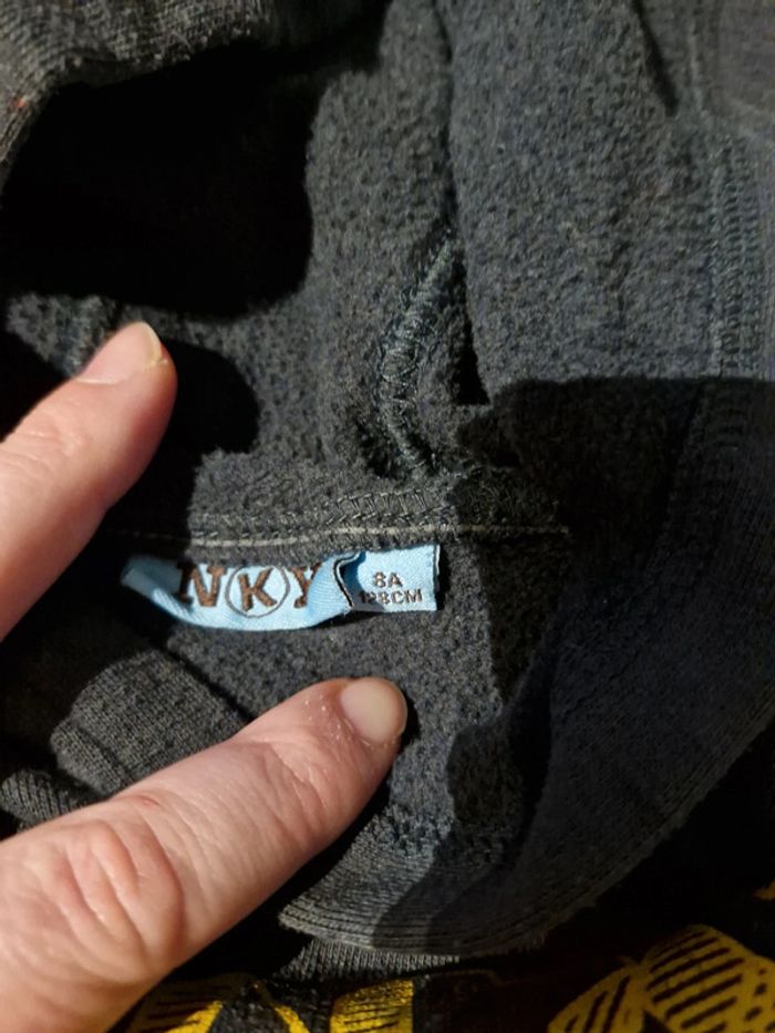 Sweat 8ans - photo numéro 2