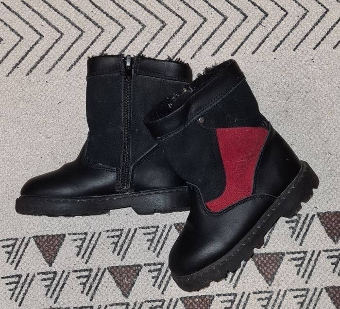 Bottines fourrées taille 25 - photo numéro 3