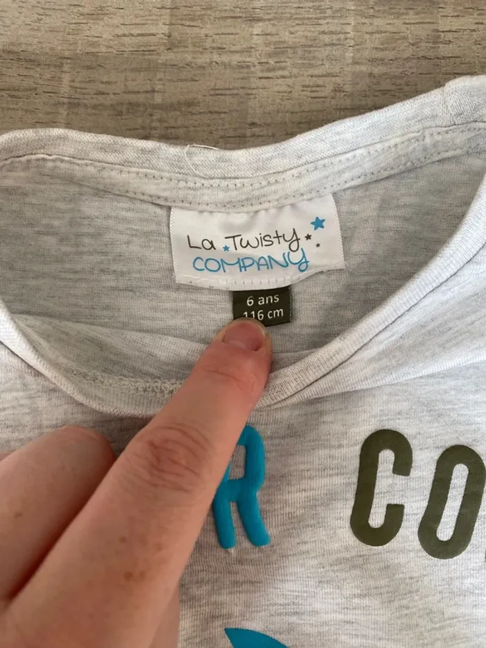 Pyjama été requin 6 ans - photo numéro 4