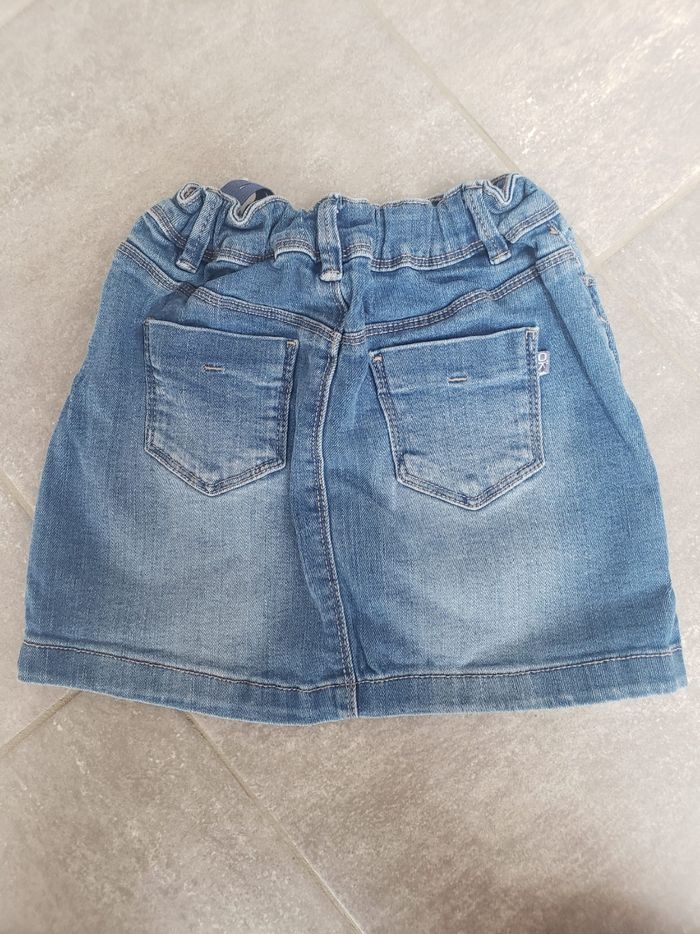 Jupe en jean 6 ans - photo numéro 2