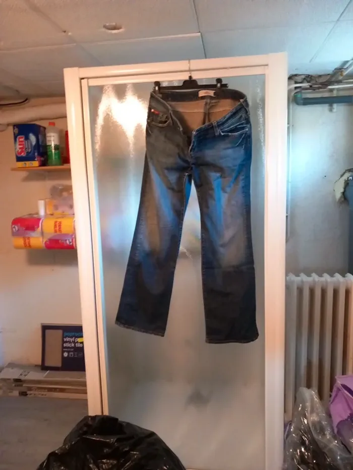 Lot 2 jean un Levis ET 1Lee cooper - photo numéro 3