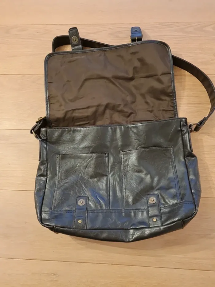 Sac à bandoulière simili - photo numéro 2