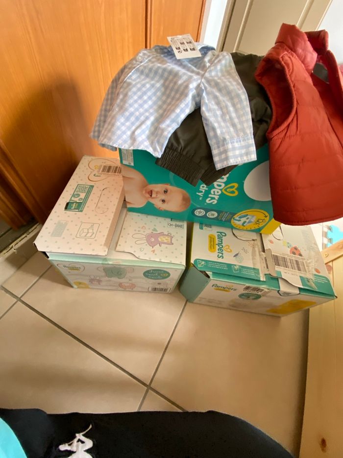 Carton vêtements garçon - photo numéro 2