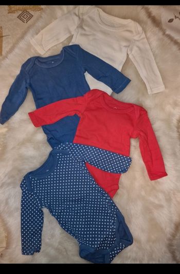 Lot body jamais porté