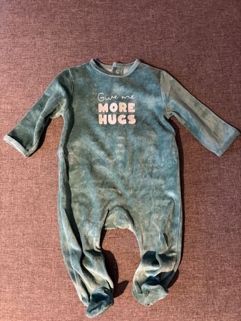 Pyjama 1 pièce Kiabi 6 mois 