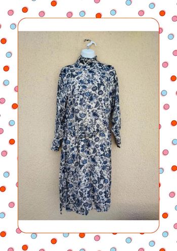 Robe a fleurs bleu