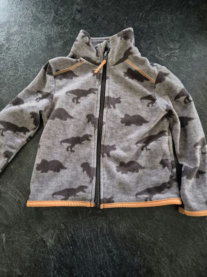 1 pull et 1 gilet - photo numéro 3