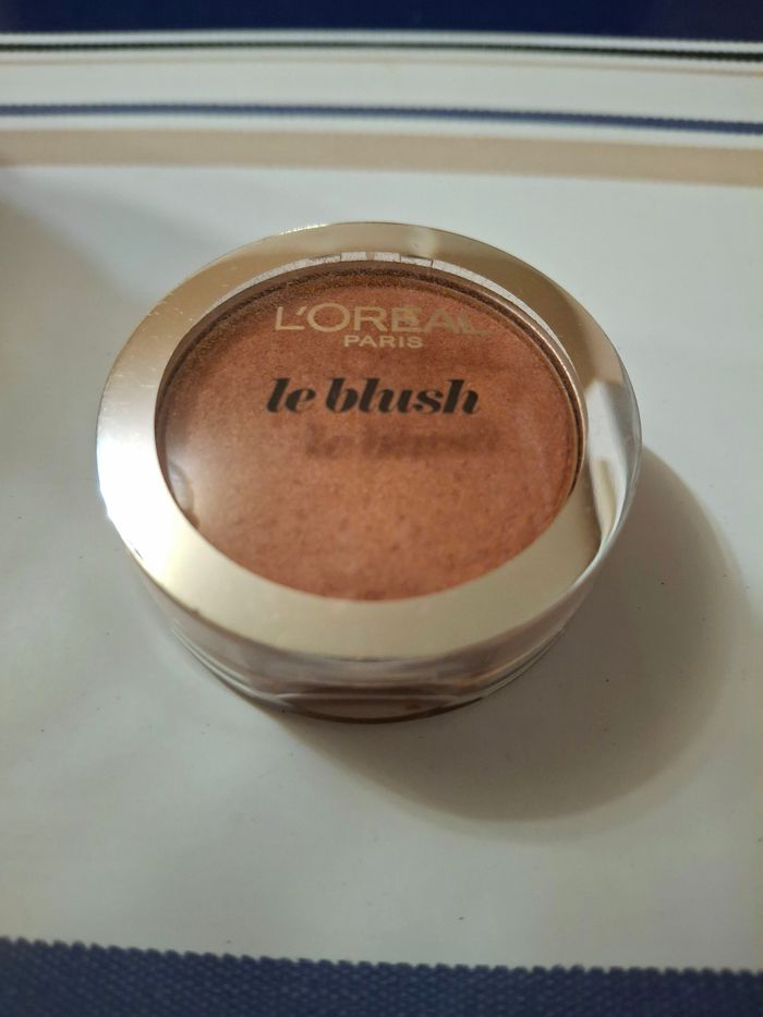 Blush rosé L’oréal Paris "sucre d’orge" n°150