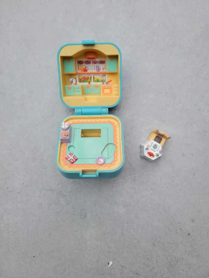 Jouet bluebird polly pocket vintage cuisine salon
