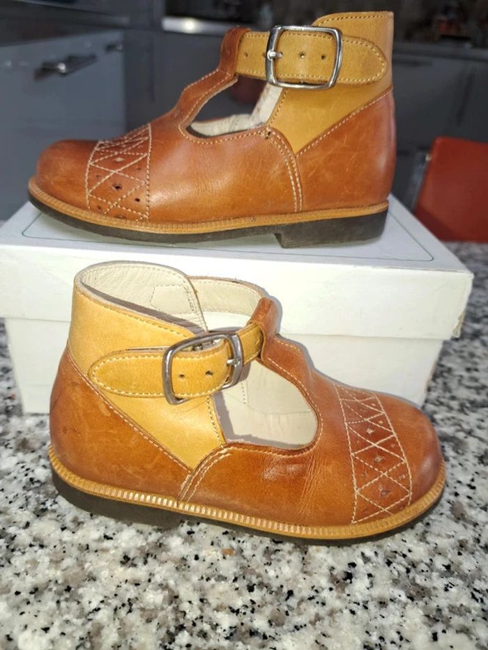 Guma : chaussures en cuir (22) - photo numéro 2