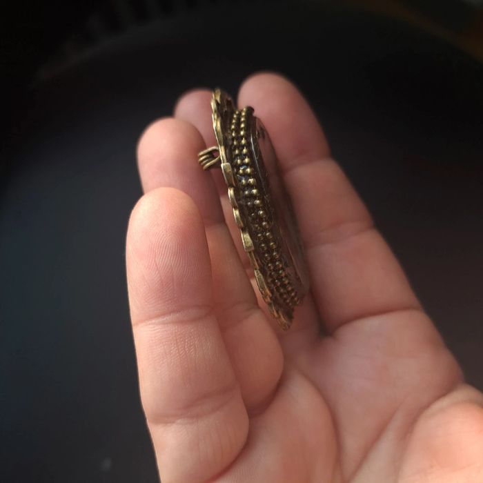 Broche style industrielle résine - photo numéro 7