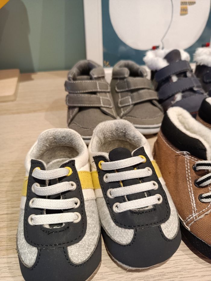 Lot de 5 paires de chaussures obaibi bébé 3-6mois