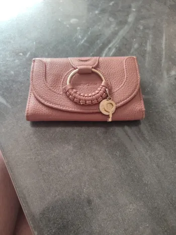 Porte feuille see by Chloé