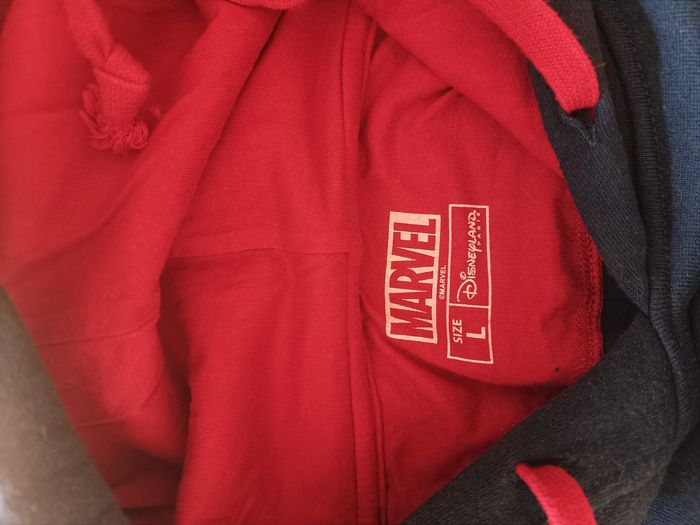 Pull marvel taille L - photo numéro 3