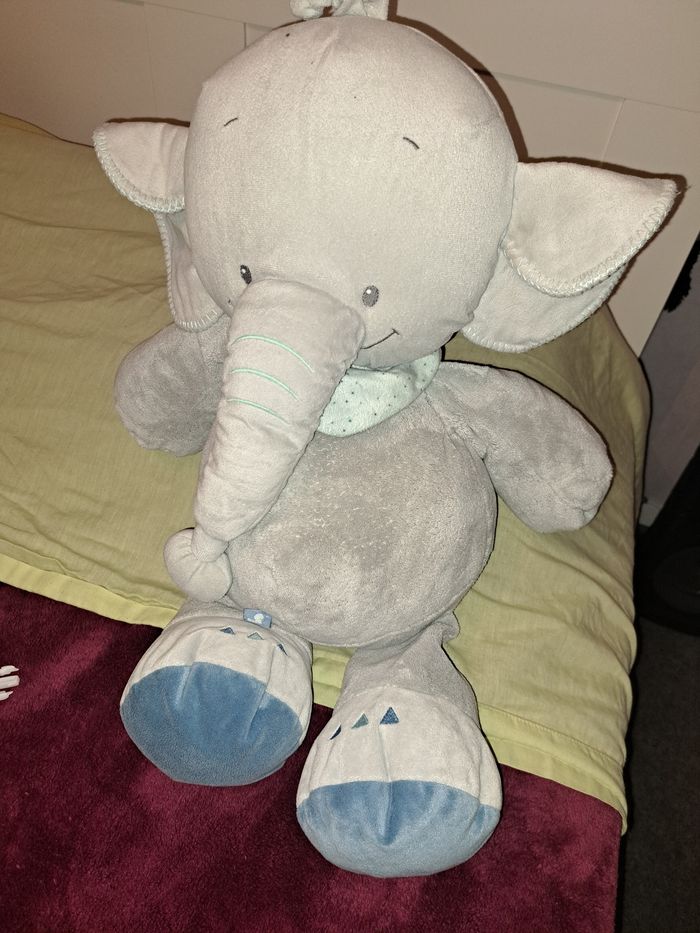 Peluche éléphant - photo numéro 2