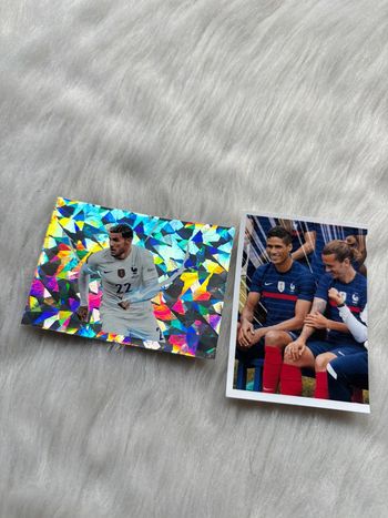 Lot 2 Cartes panini Intermarché les bleus numéro 61 brillante et 92 Griezmann neuve