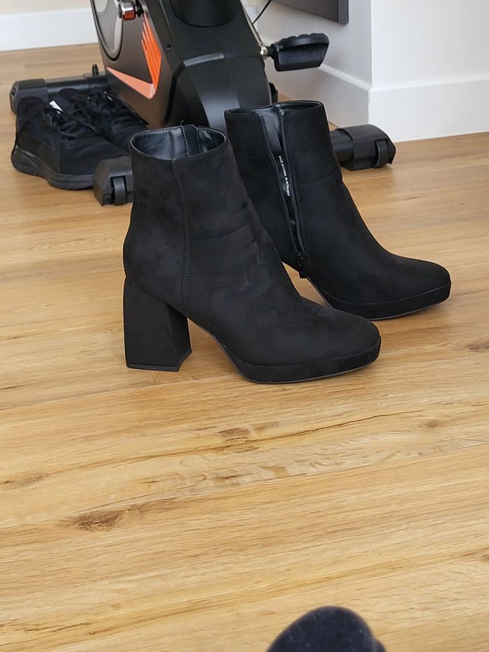 Bottines à talon suedine - photo numéro 5