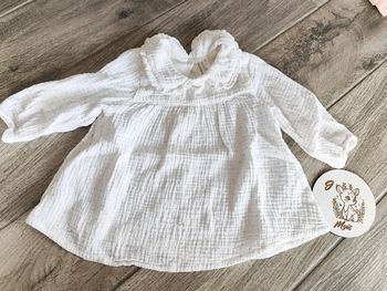 Magnifique blouse crème et dorée 🤟