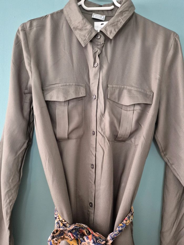 Robe chemise manches longues kaki, pimkie taille 40 - photo numéro 2