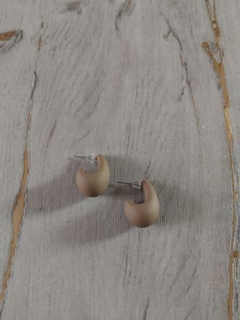 Boucles d'oreilles neuves