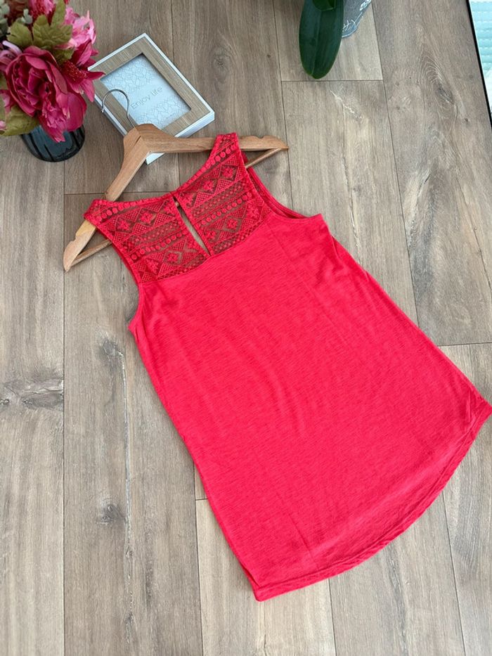 Débardeur rouge - photo numéro 3