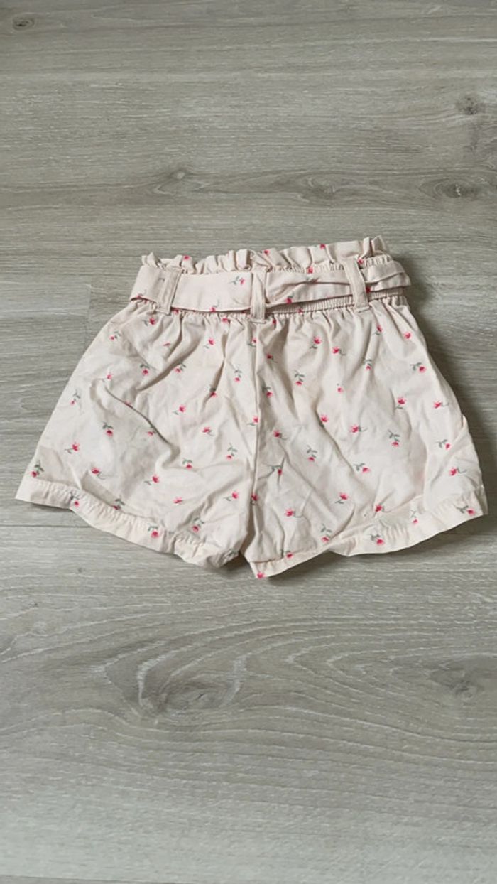 Short Kiabi 6mois - photo numéro 2