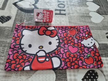 Trousse hello kitty rouge