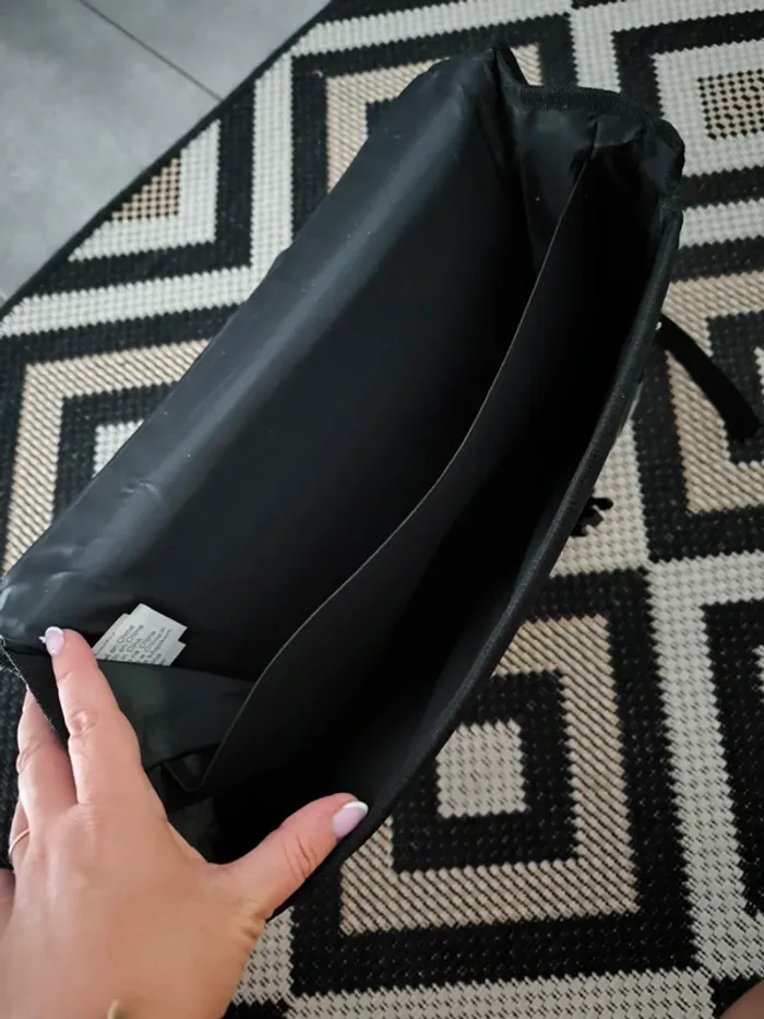 Cartable scolaire Bagtrotter doré pailleté et noir - Neuf avec étiquette - photo numéro 4