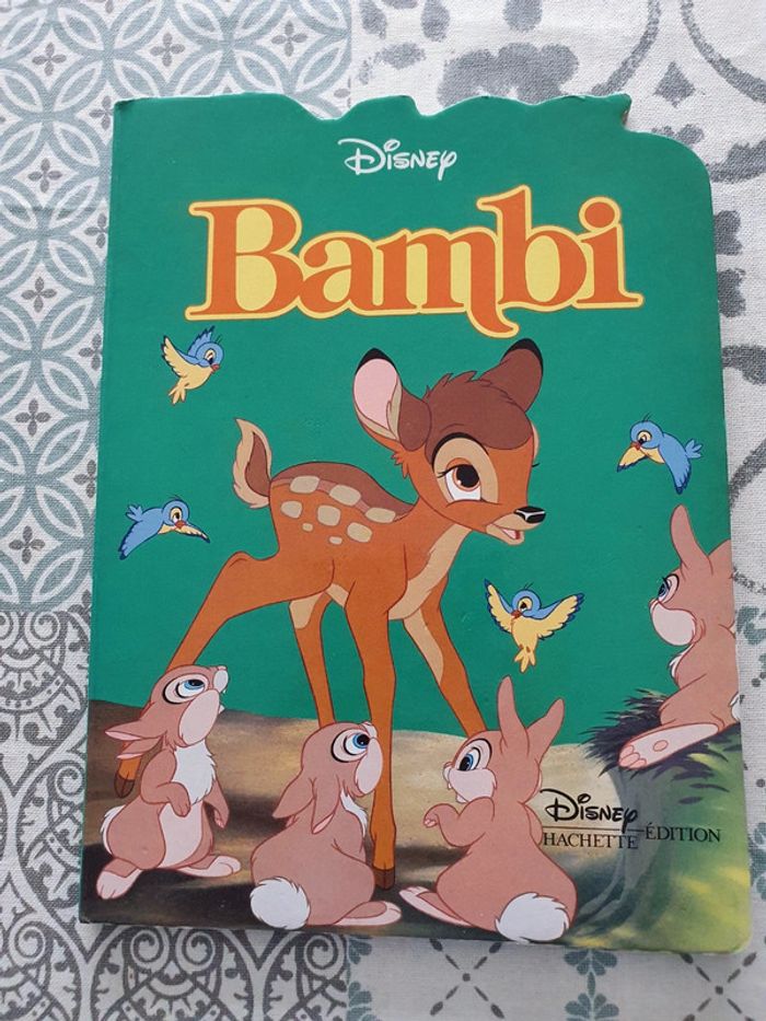 Livre Bambi de chez Disney