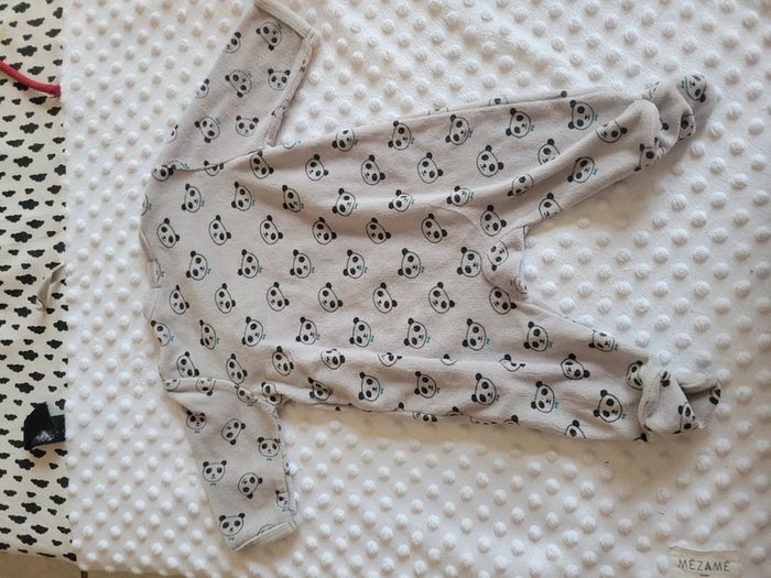 Pyjama velours 3 mois KIABI Motif panda - photo numéro 2