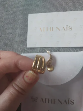 Boucle d'oreille athenais