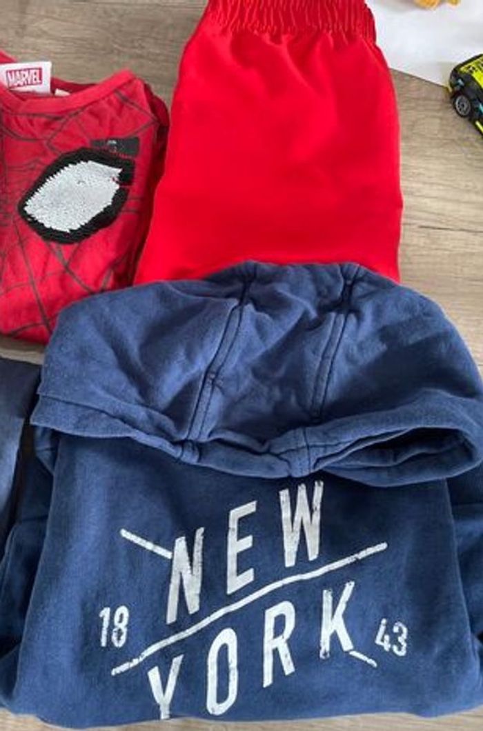 Lot 6 ans garçon - photo numéro 4