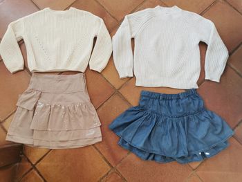 Lot de jupes et pulls pour 10 ans