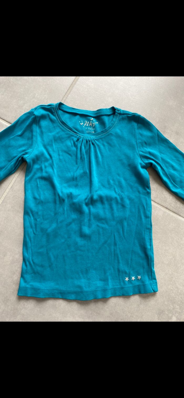 Tee shirt manches longues 5 ans - photo numéro 3