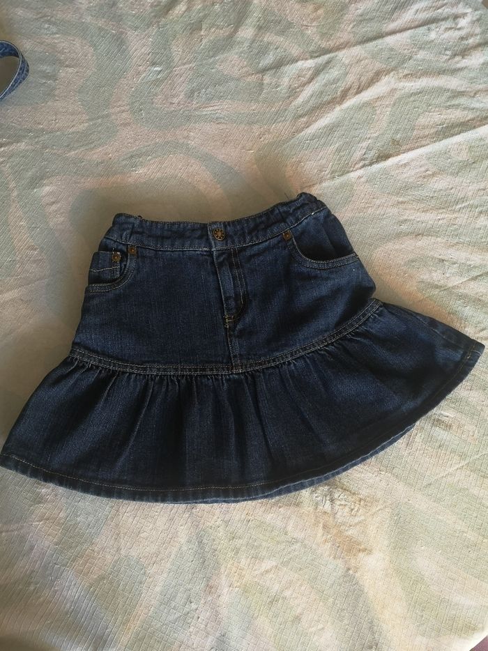 Lots de 2jupes plusieurs marques taille 8ans - photo numéro 3