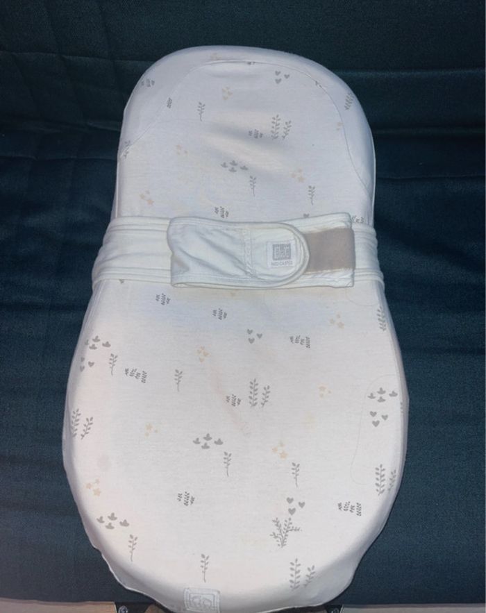 cocon bébé en très bon état - photo numéro 2