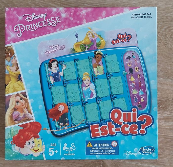 Jeu de société Qui est-ce Disney Princesses