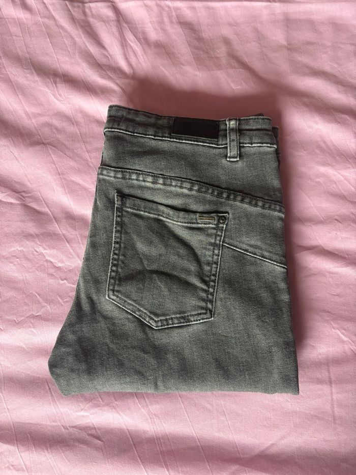Jean IKKS taille 38 - photo numéro 8