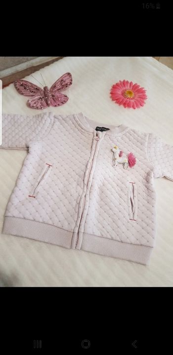 Sweat bébé taille 12 mois