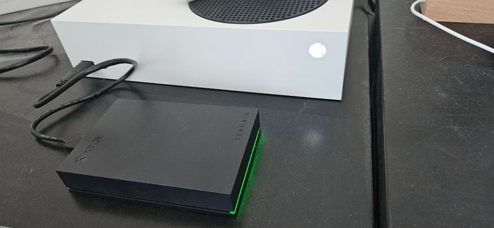 Disque dur Xbox 4 To - photo numéro 2