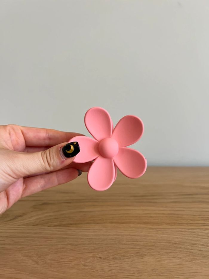 Pince à cheveux fleur - photo numéro 2