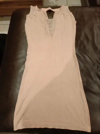 Magnifique robe sexy dentelle 36 Laetitia mem