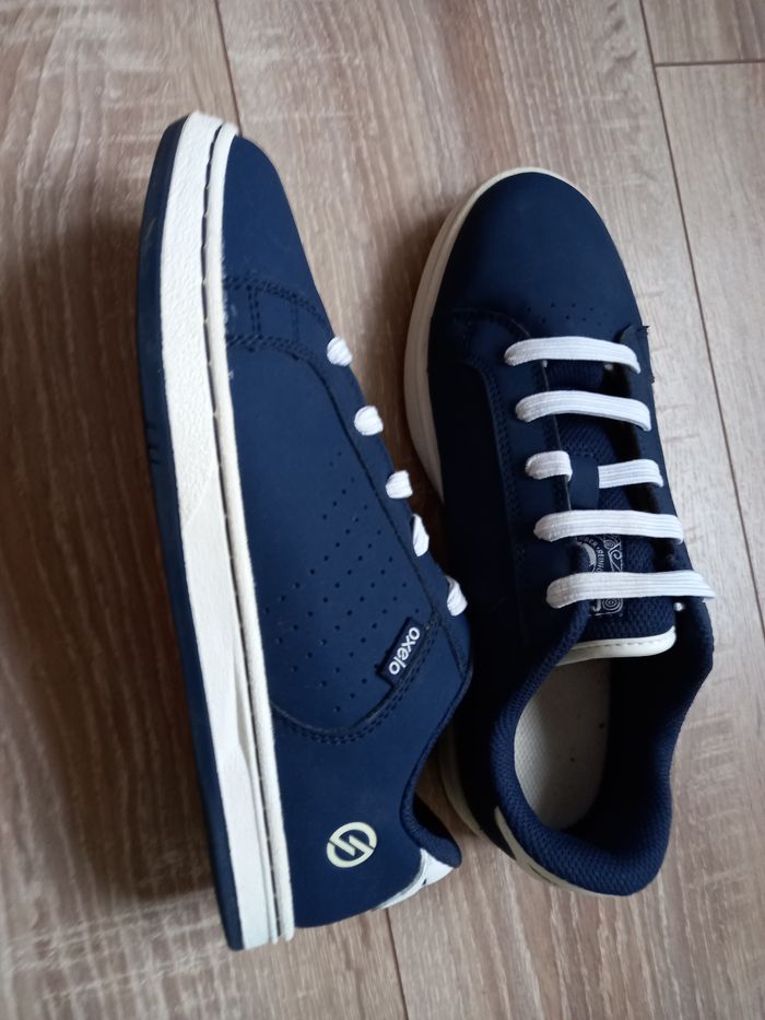 Basket bleu marine marque oxelo taille 37 - photo numéro 4