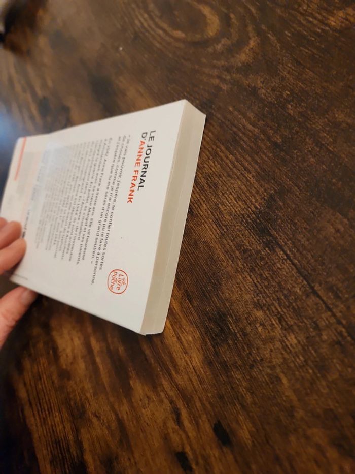 Livre : Le journal d'Anne Frank - photo numéro 7