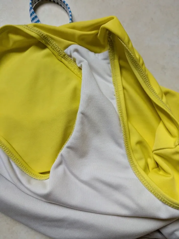 Maillot de bain Kiabi 6 ans jaune - photo numéro 4