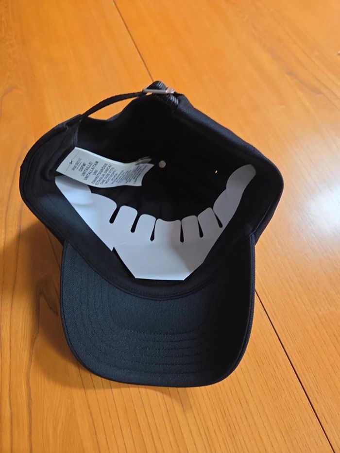 Casquette - photo numéro 2