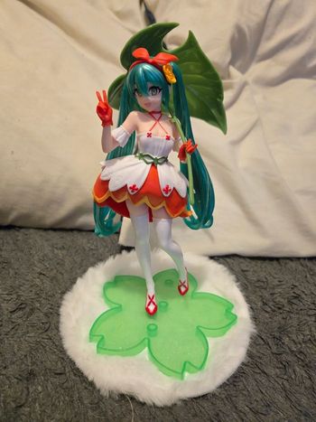 Figurine japonais : Hatsune miku, compte de fee